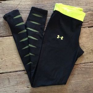 || under armour black and neon green leggings